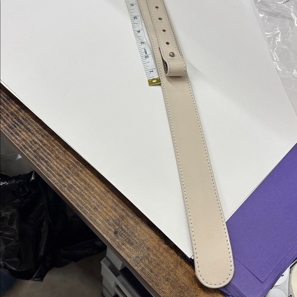 NWT Free People Cream Arlo Leather Hip Belt with Silver Buckle - Picture 10 of 11